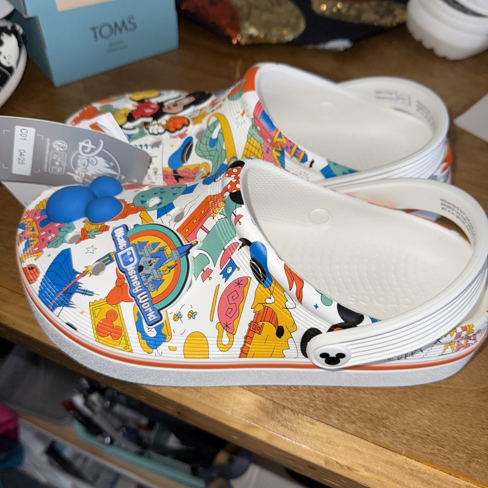 2024 Walt Disney World Play In The Park Crocs M5/W7New